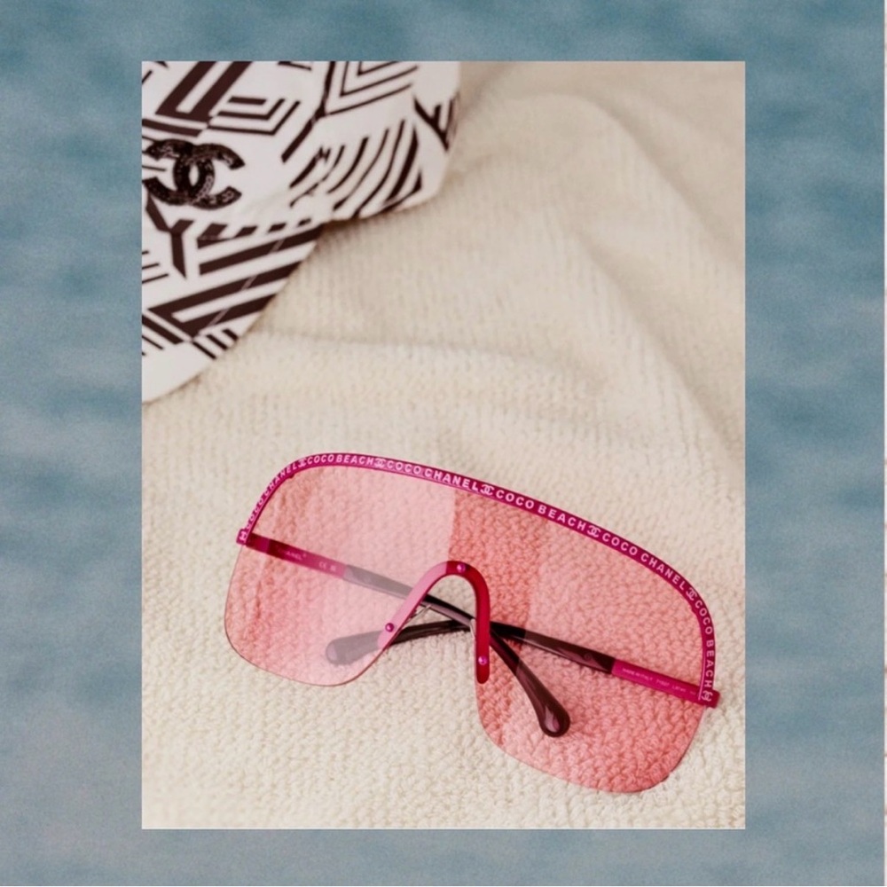 CHANEL Vibrant Pink Oversized Sunglasses